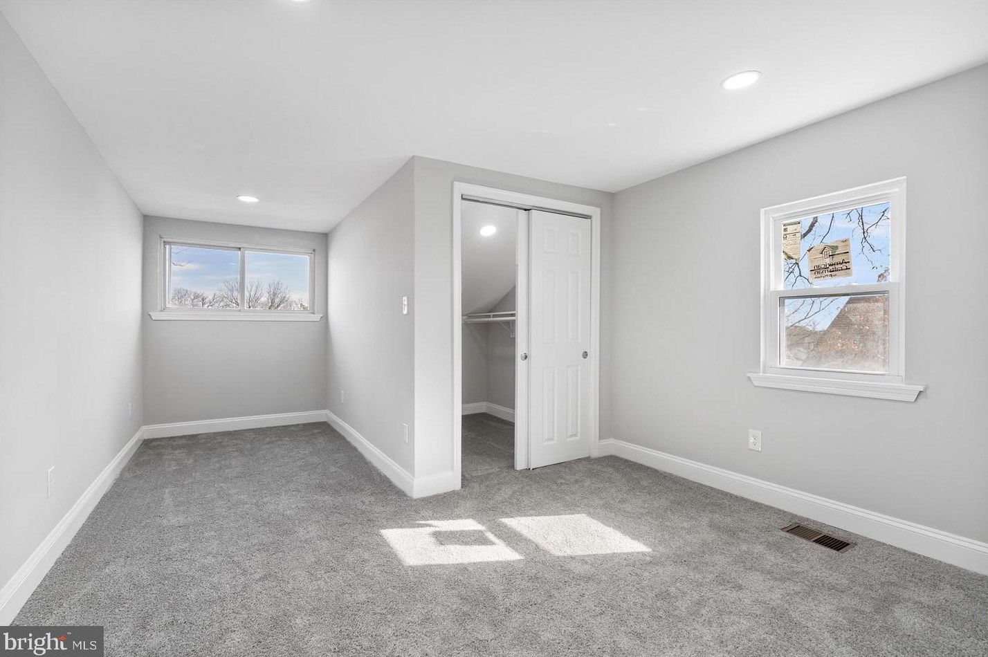 2800 Chelsea Ter, Baltimore MD  21216-1727 exterior