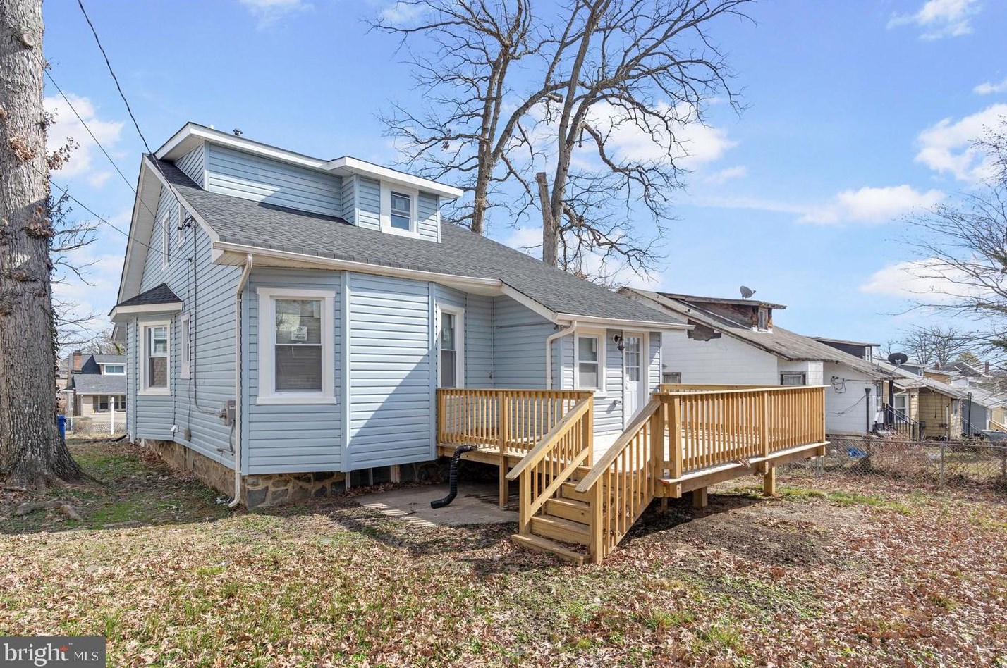 2800 Chelsea Ter, Baltimore MD  21216-1727 exterior