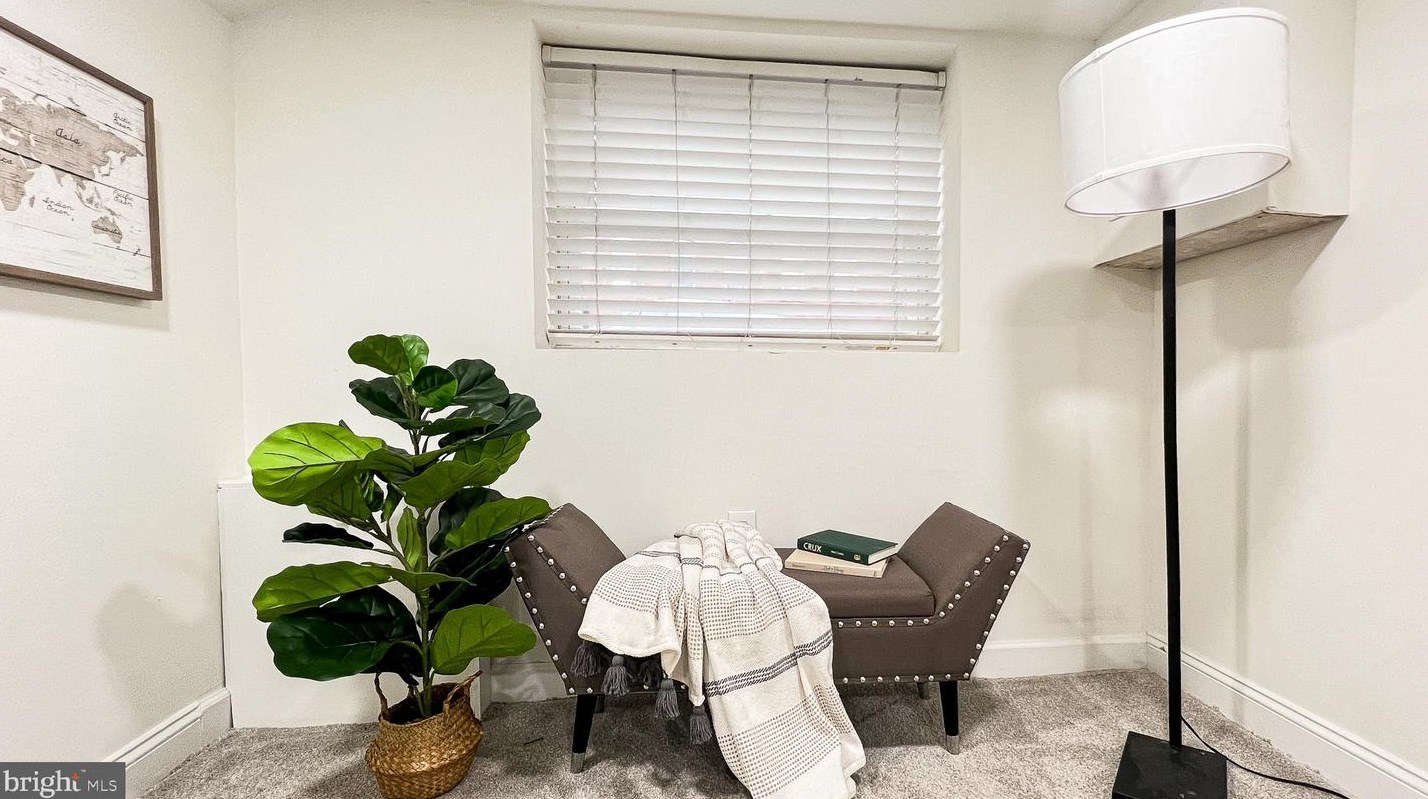 519 Kenwood Ave, Baltimore MD  21205-2626 exterior