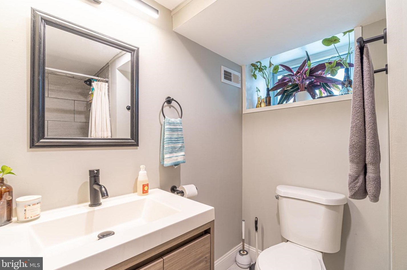 1307 Old Cold Spring Ln, Baltimore MD  21209-4917 exterior