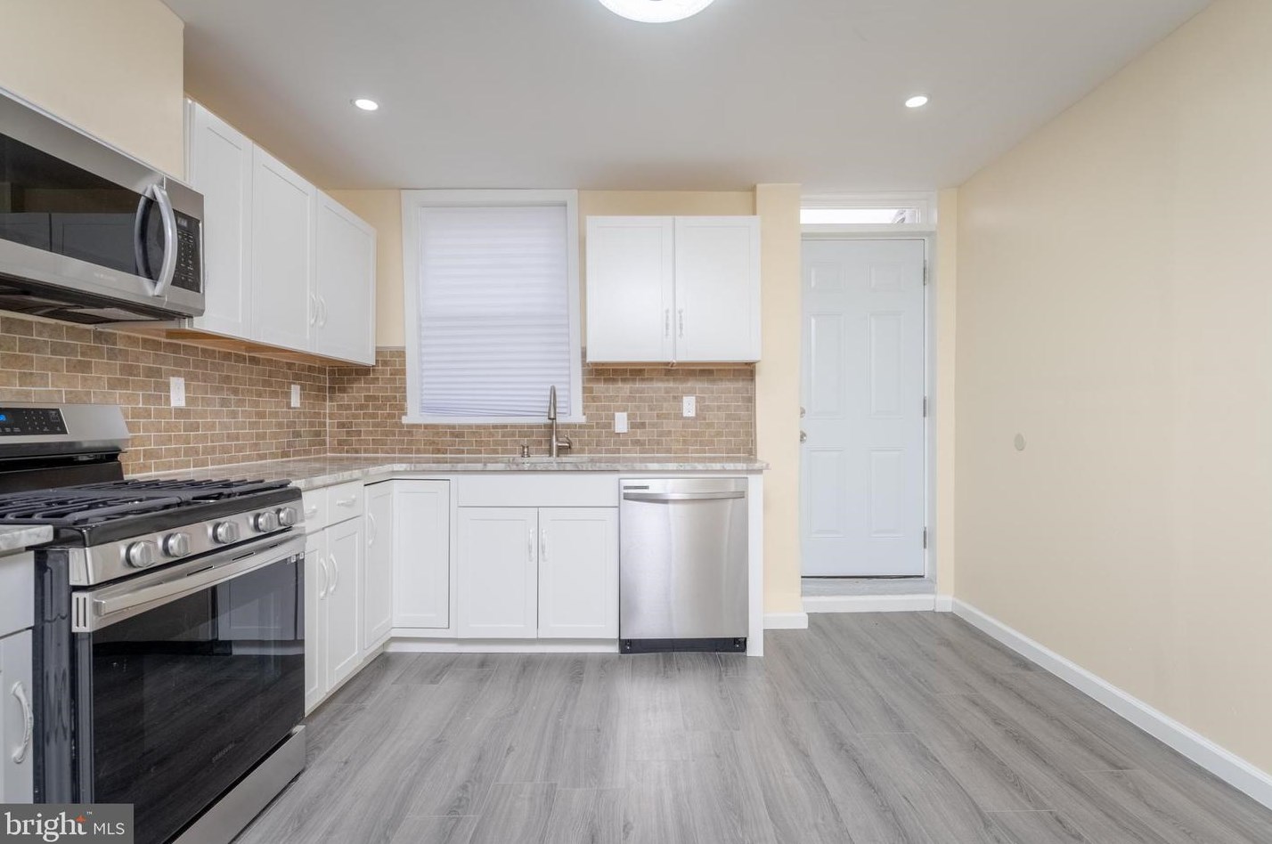 529 Brunswick St, Baltimore MD  21223-2752 exterior