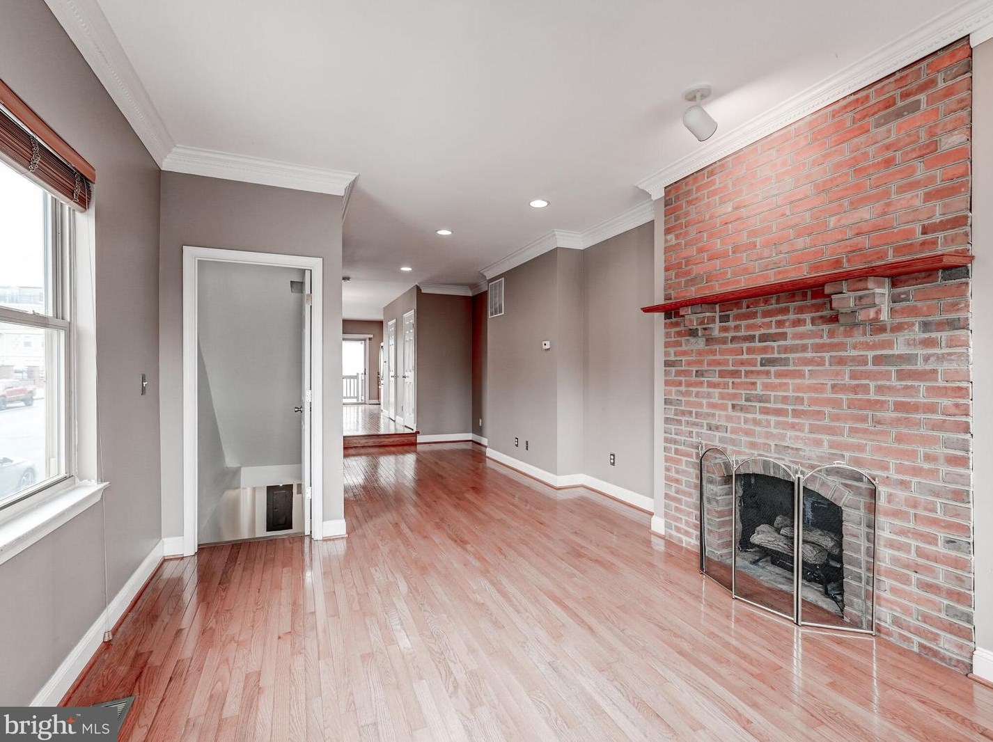 1301 Clinton St, Baltimore MD  21224-5009 exterior