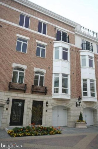919 Valencia Ct #119, Baltimore, MD 21230