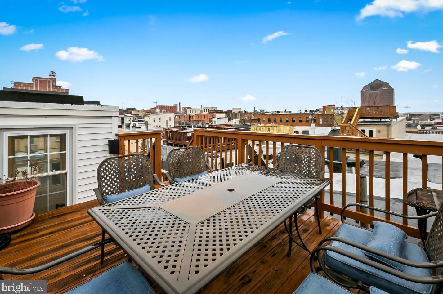 1025 Bouldin St, Baltimore MD  21224-5021 exterior