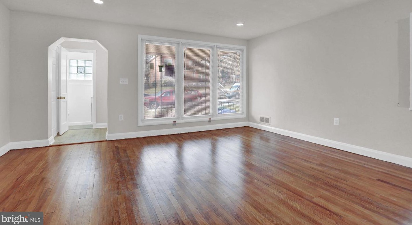 5606 Elderon Ave, Baltimore MD  21215-4249 exterior