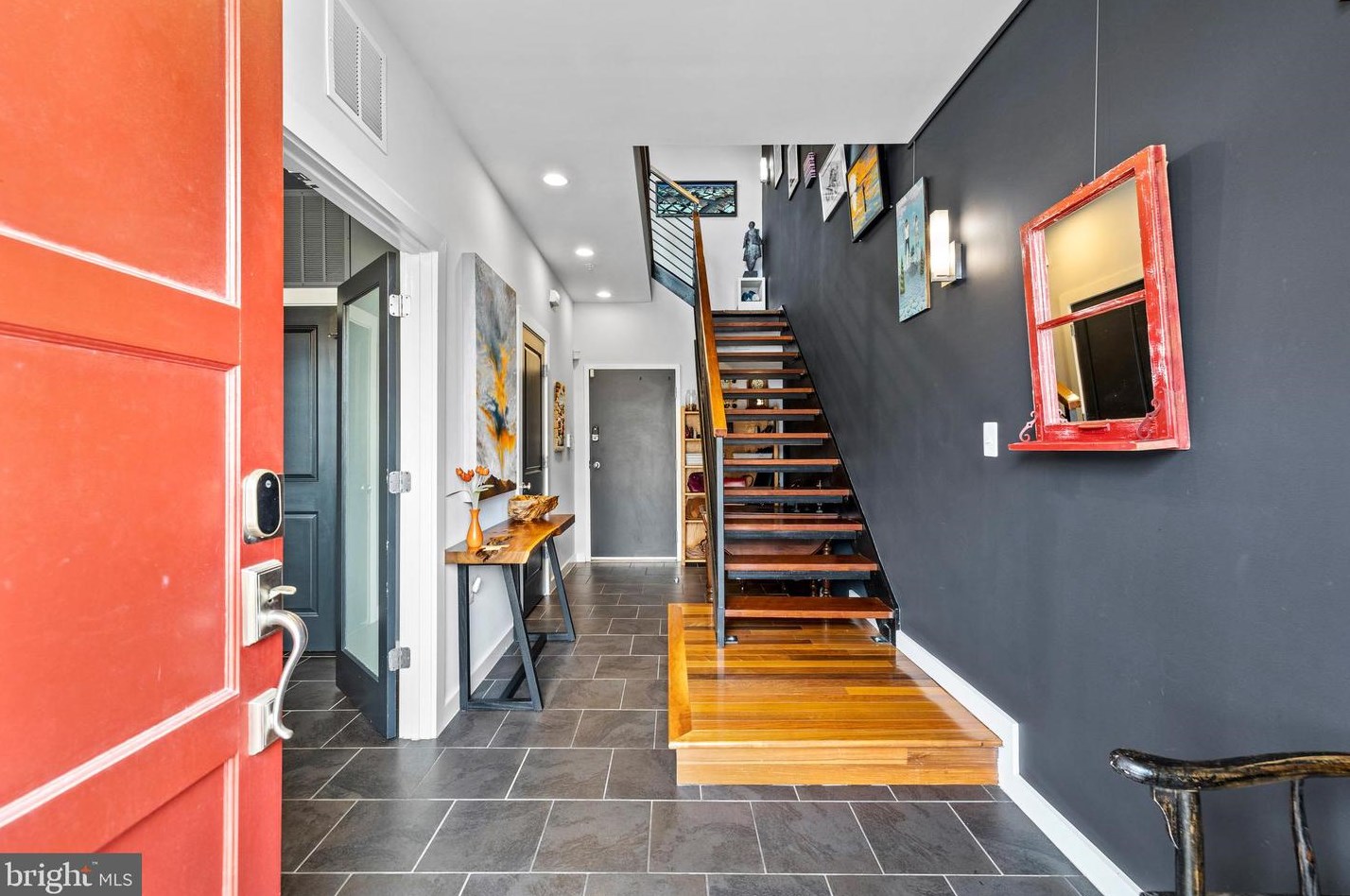 931 Conkling St, Baltimore, MD 21224-5217