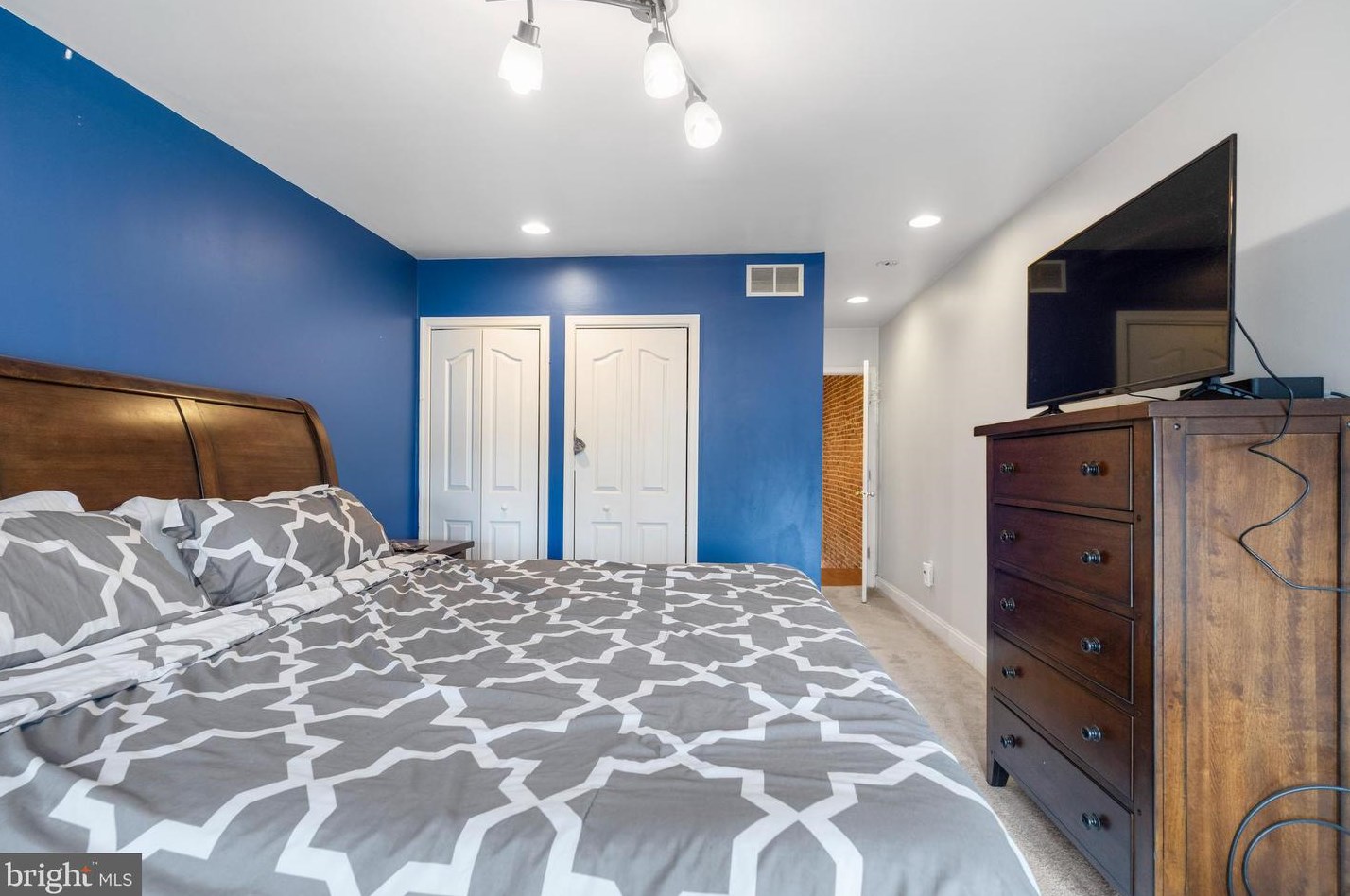 1211 Glyndon Ave, Baltimore MD  21223-3612 exterior