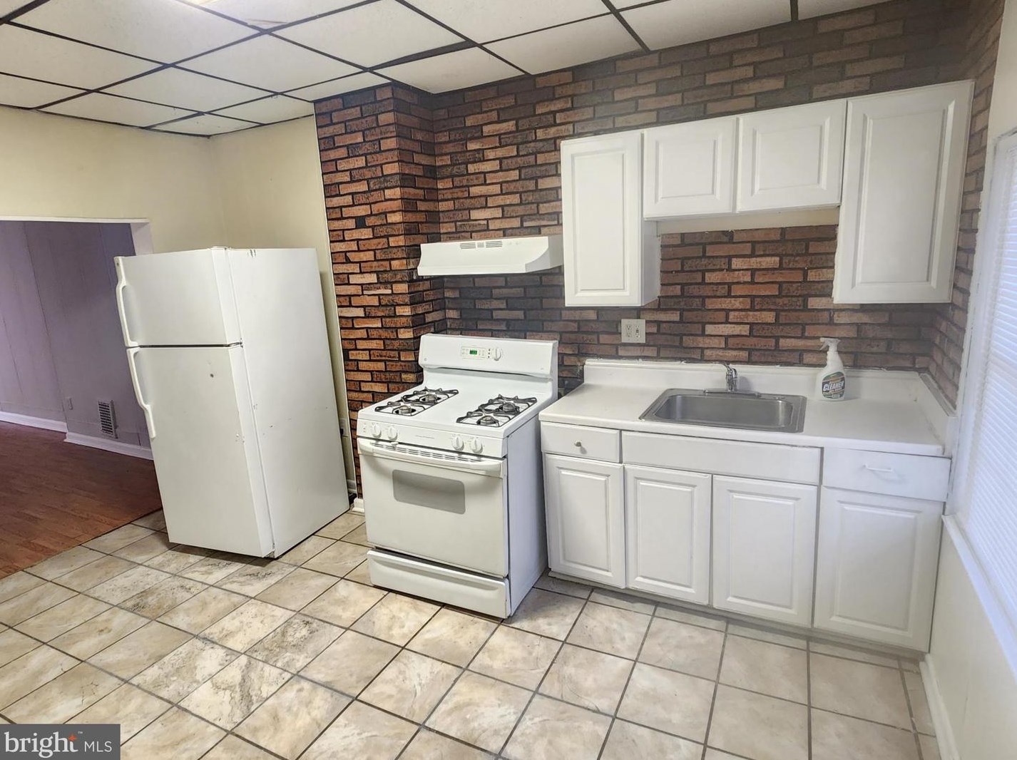 618 Belnord Ave, Baltimore MD  21205-2621 exterior