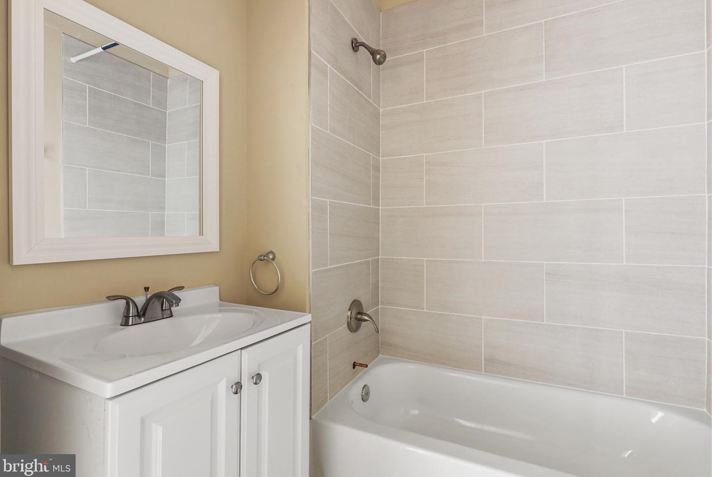 1929 Mosher St, Baltimore MD  21217-1050 exterior