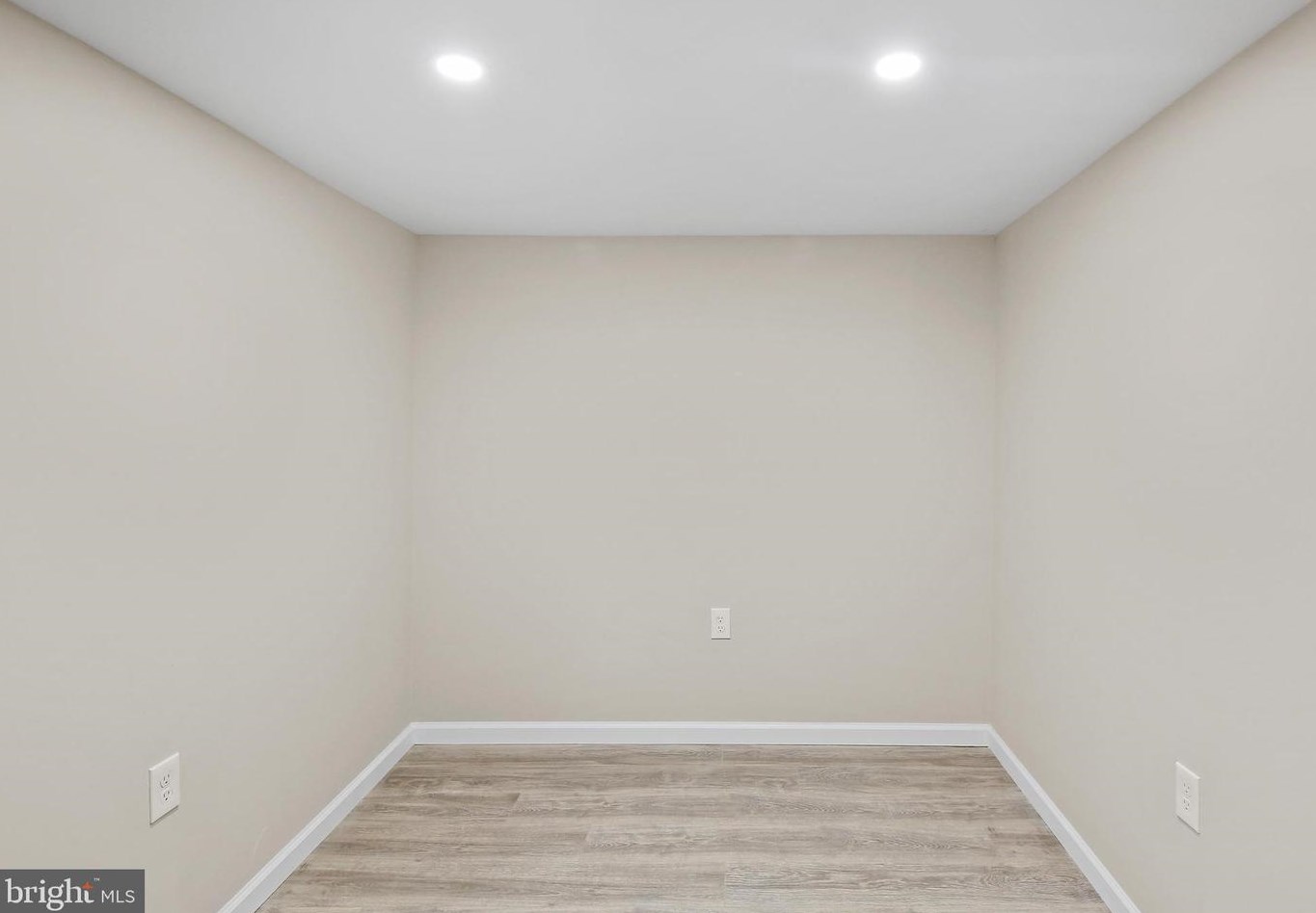 3808 Menlo Dr, Baltimore MD 21215-3414 exterior