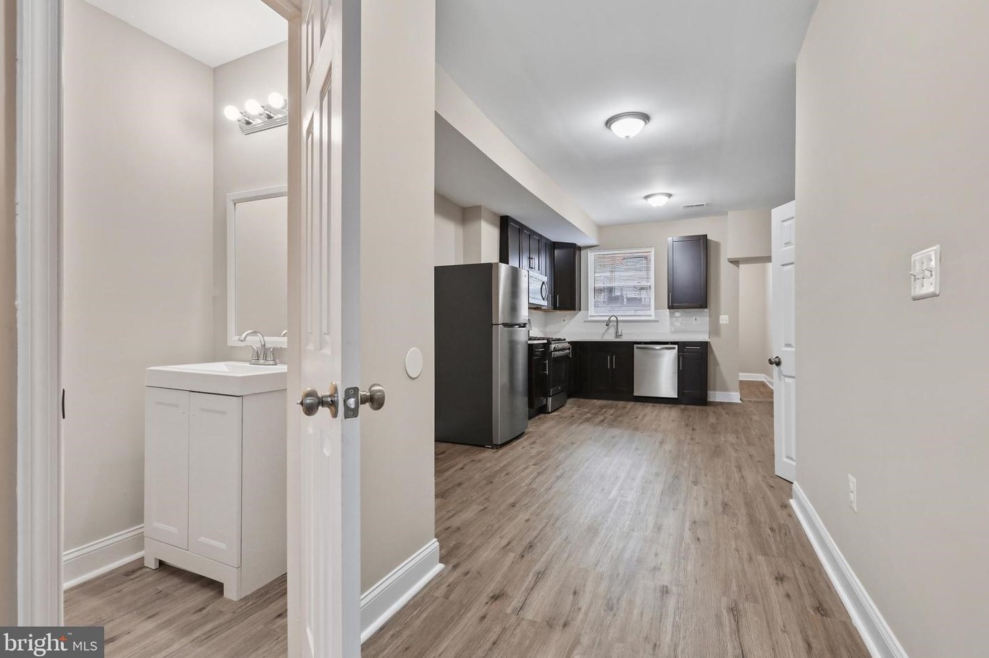 1828 E 28th St, Baltimore, MD 21218