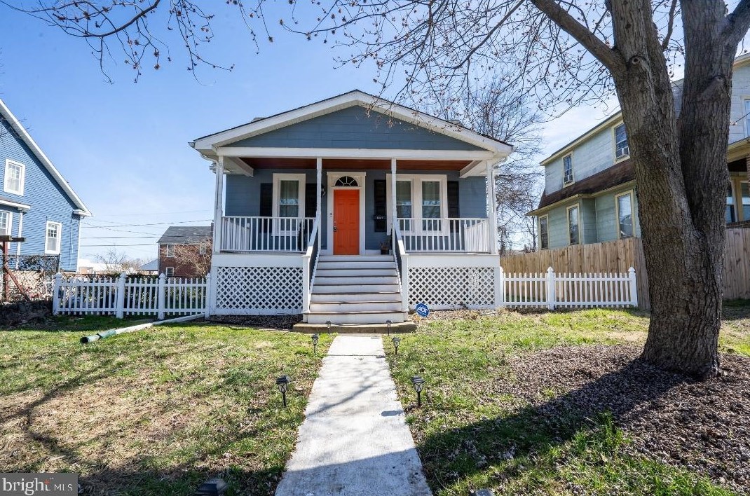 3327 Richmond Ave, Baltimore, MD 21213-1146