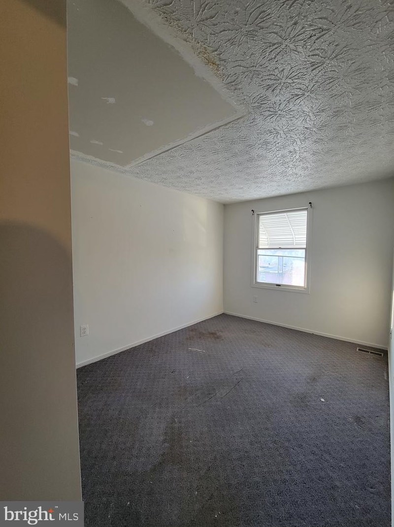 2412 Ridgely St, Baltimore MD 21230-3070 exterior