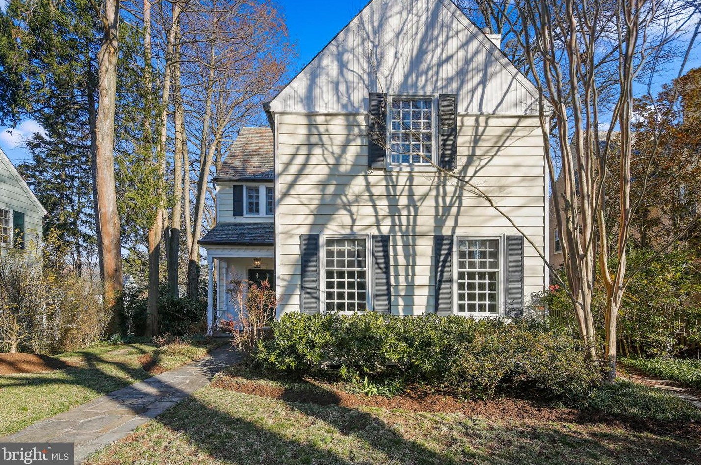 310 Broxton Rd, Baltimore, MD 21212-3531