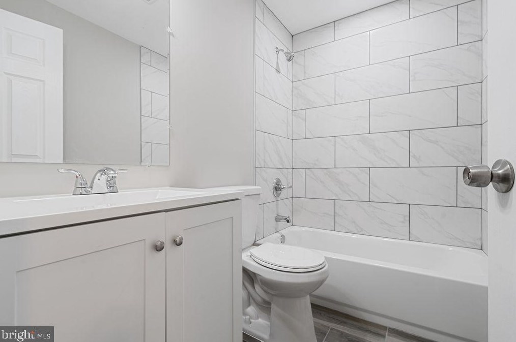 3420 Edmondson Ave, Baltimore MD  21216-2046 exterior
