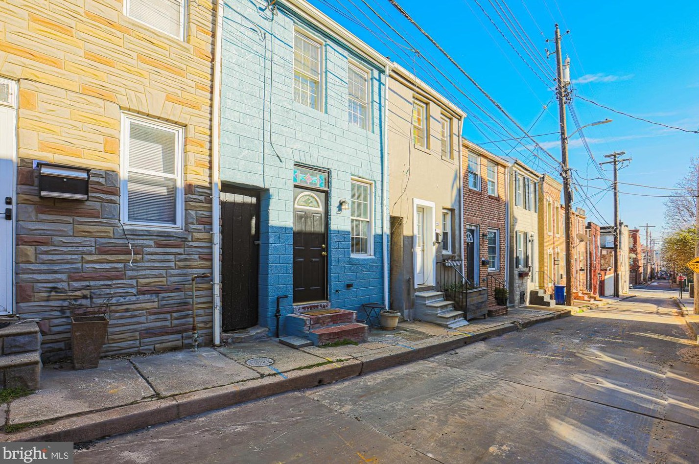 235 Chapel St, Baltimore, MD 21231-1108