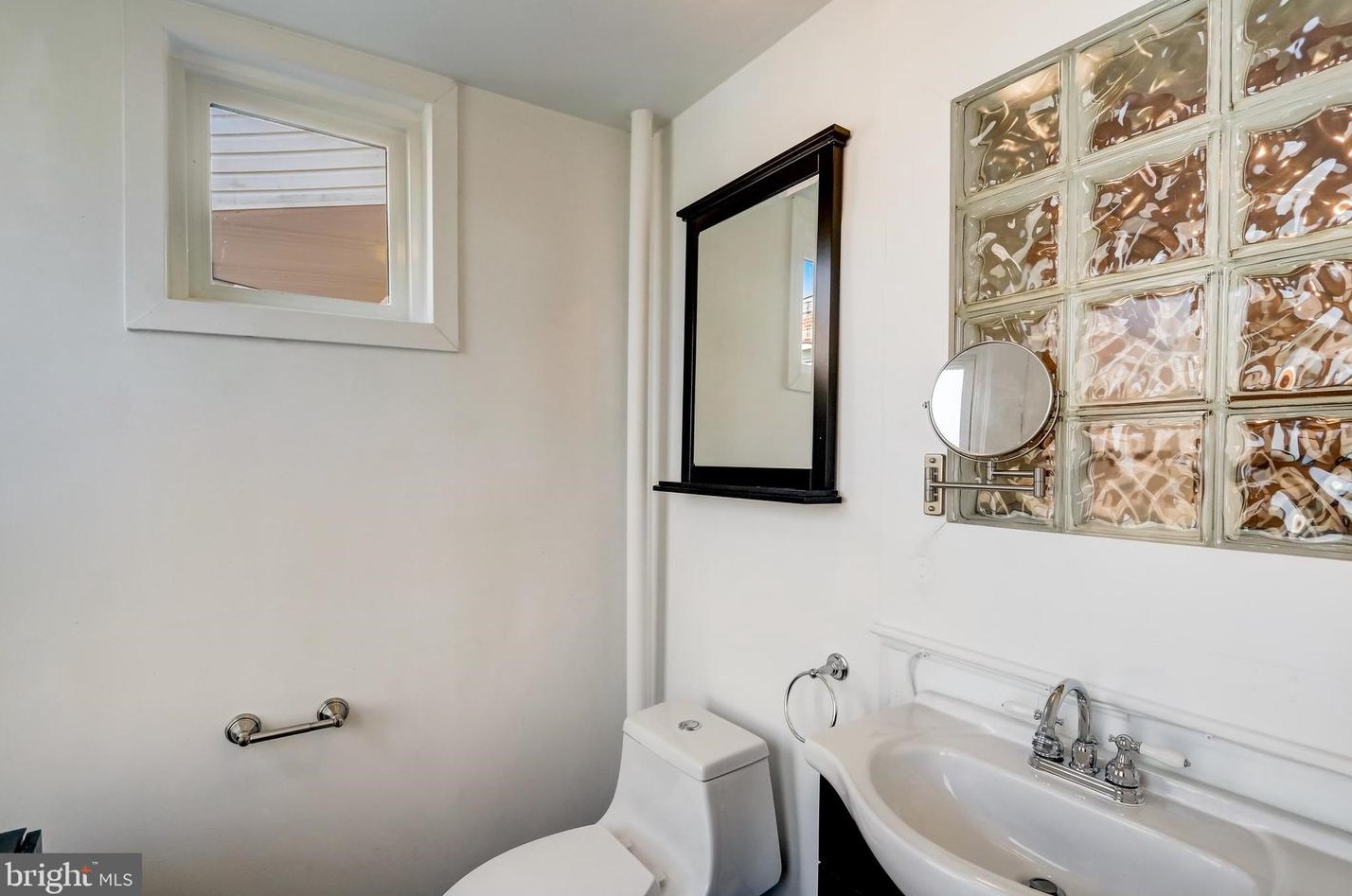 2738 Baltimore St, Baltimore MD  21223-2002 exterior