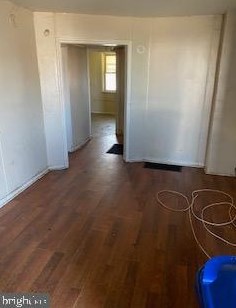 1049 Patapsco St, Baltimore, MD 21225-4019