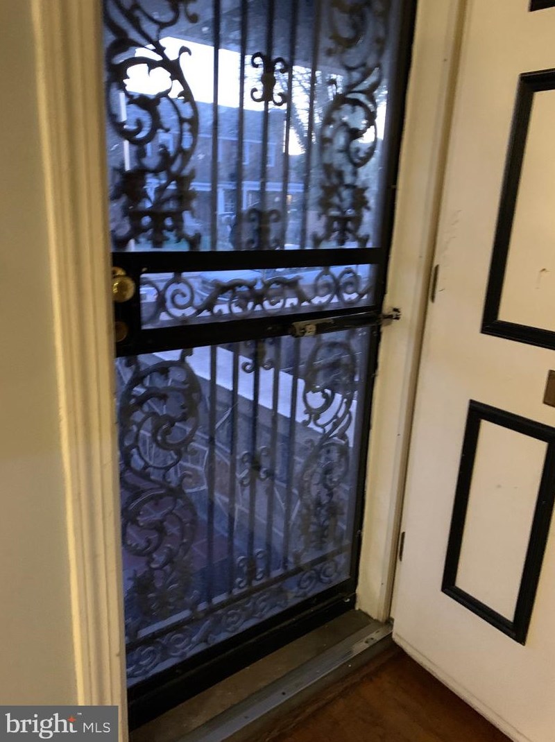 4018 Cranston Ave, Baltimore, MD 21229