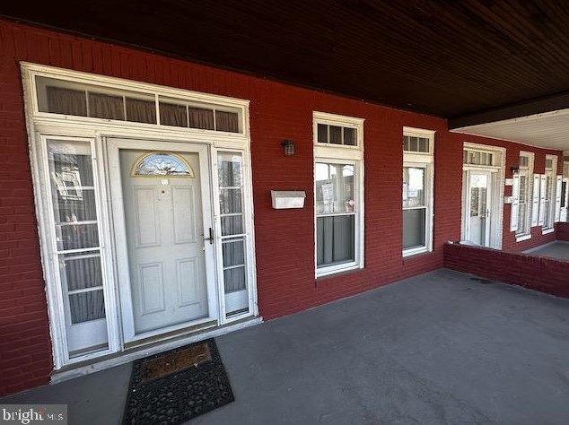 1111 Longwood St, Baltimore, MD 21216-4237