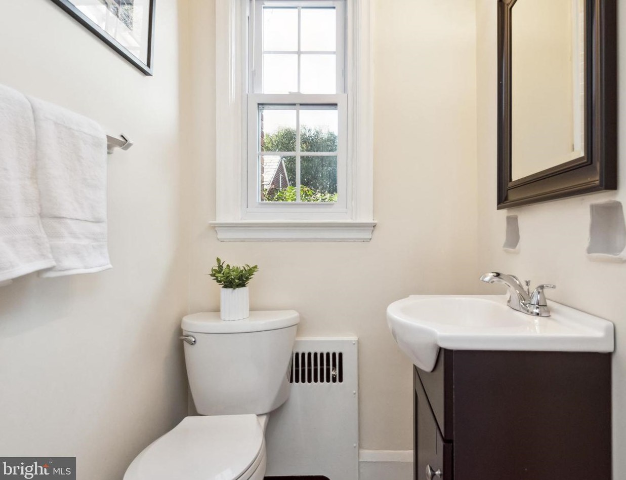 3600 Denison Rd, Baltimore MD  21215-7314 exterior