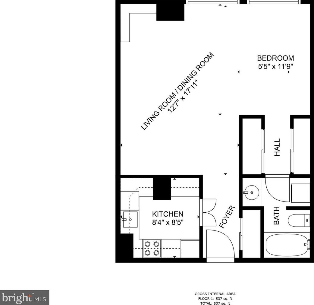 111 Hamlet Hill Rd, Baltimore MD  21210-1556 exterior