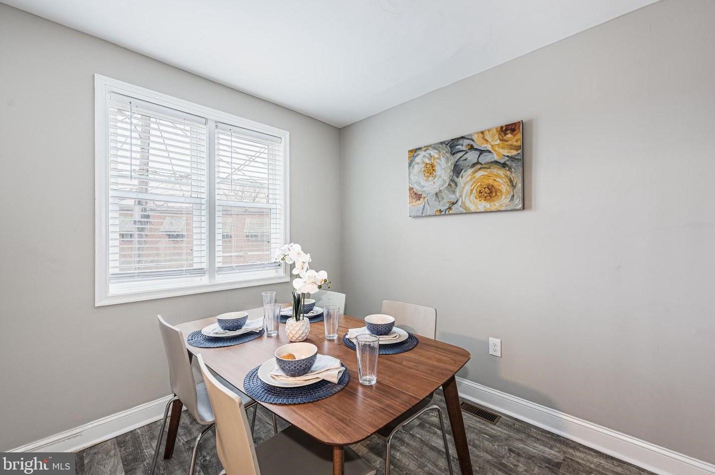 4043 6th St, Baltimore MD  21225-2107 exterior