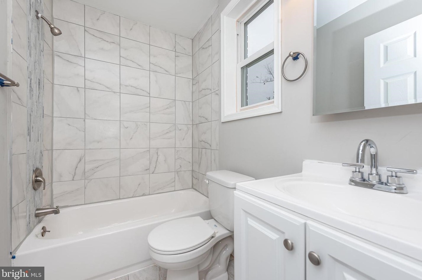 4043 6th St, Baltimore MD  21225-2107 exterior