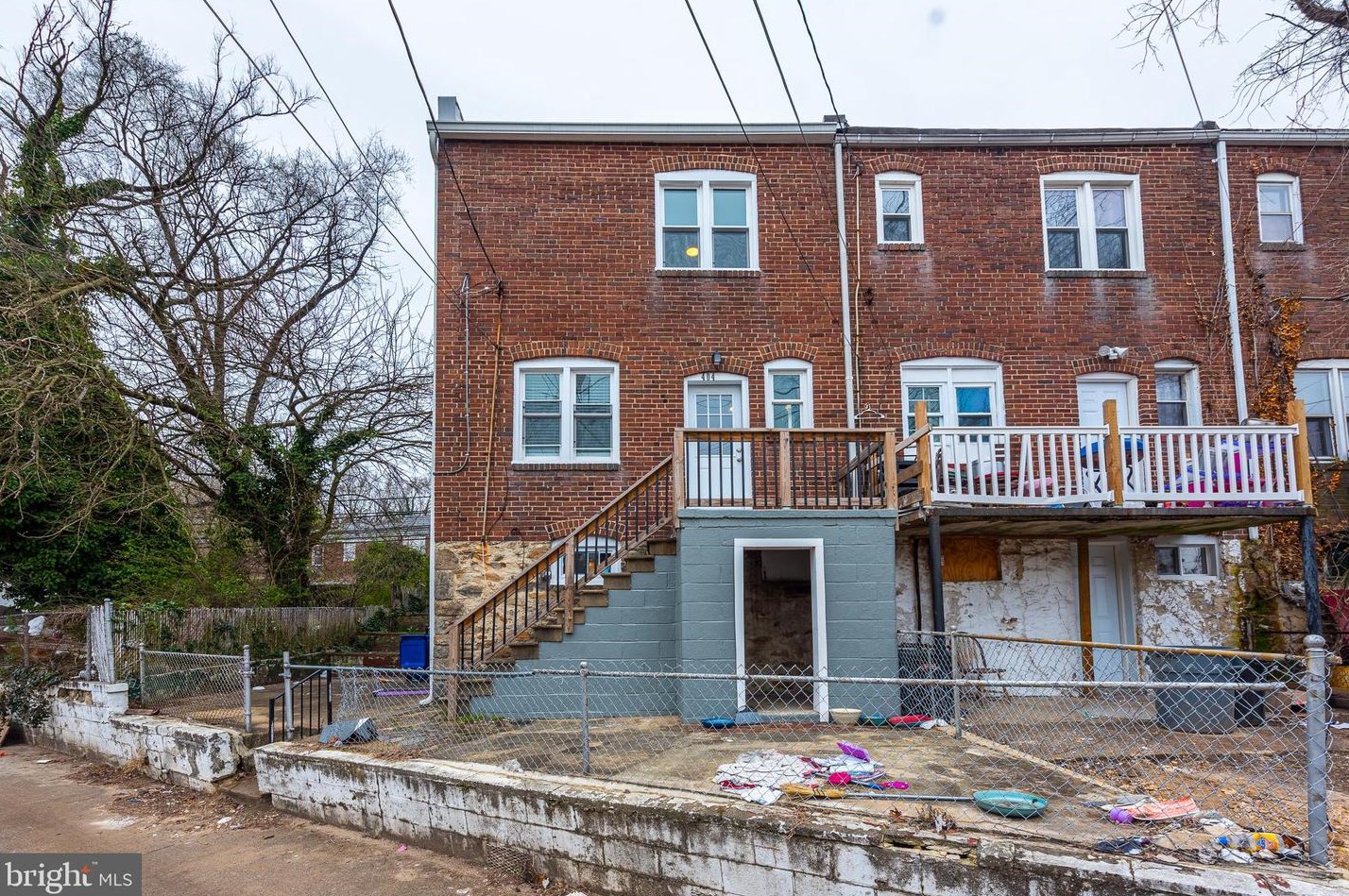 4043 6th St, Baltimore MD  21225-2107 exterior