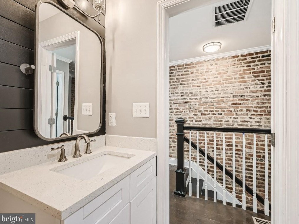 2206 Chase St, Baltimore MD  21213-3407 exterior