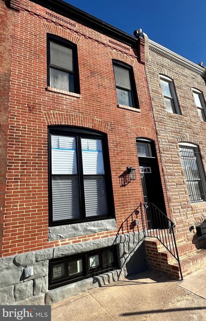 2206 Chase St, Baltimore MD  21213-3407 exterior