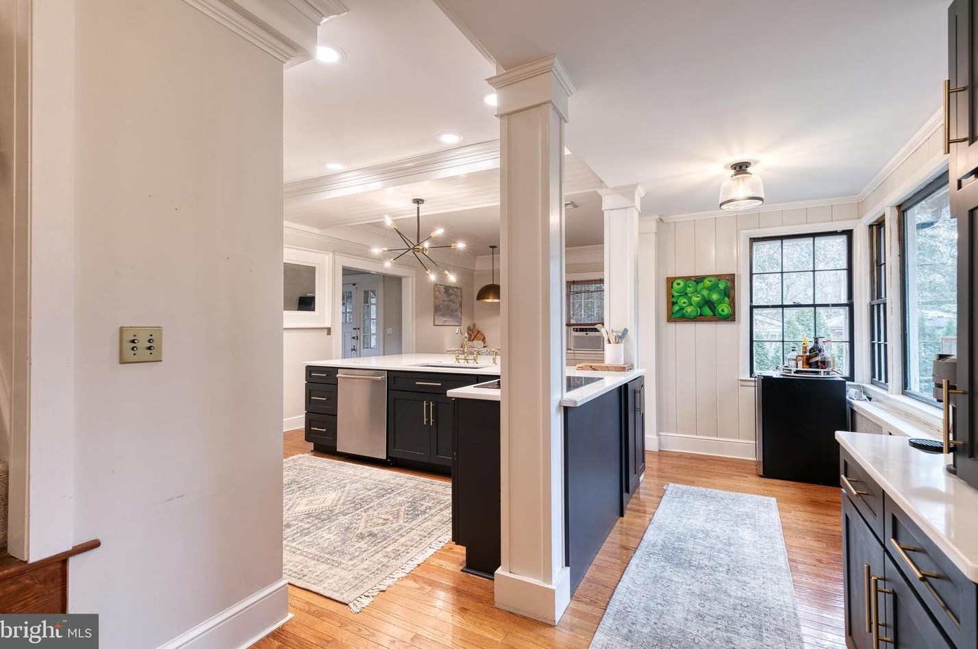 506 Drury Ln, Baltimore MD  21229-2434 exterior