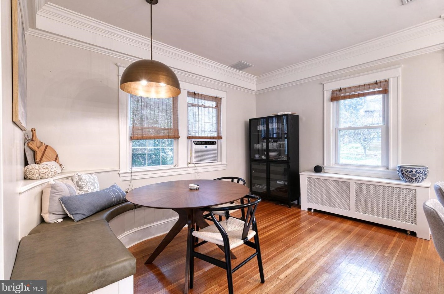 506 Drury Ln, Baltimore MD  21229-2434 exterior