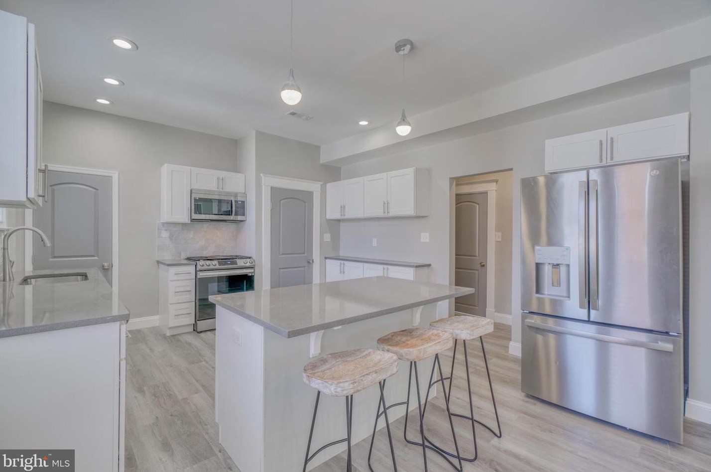 2402 Montebello Ter, Baltimore MD  21214-2436 exterior