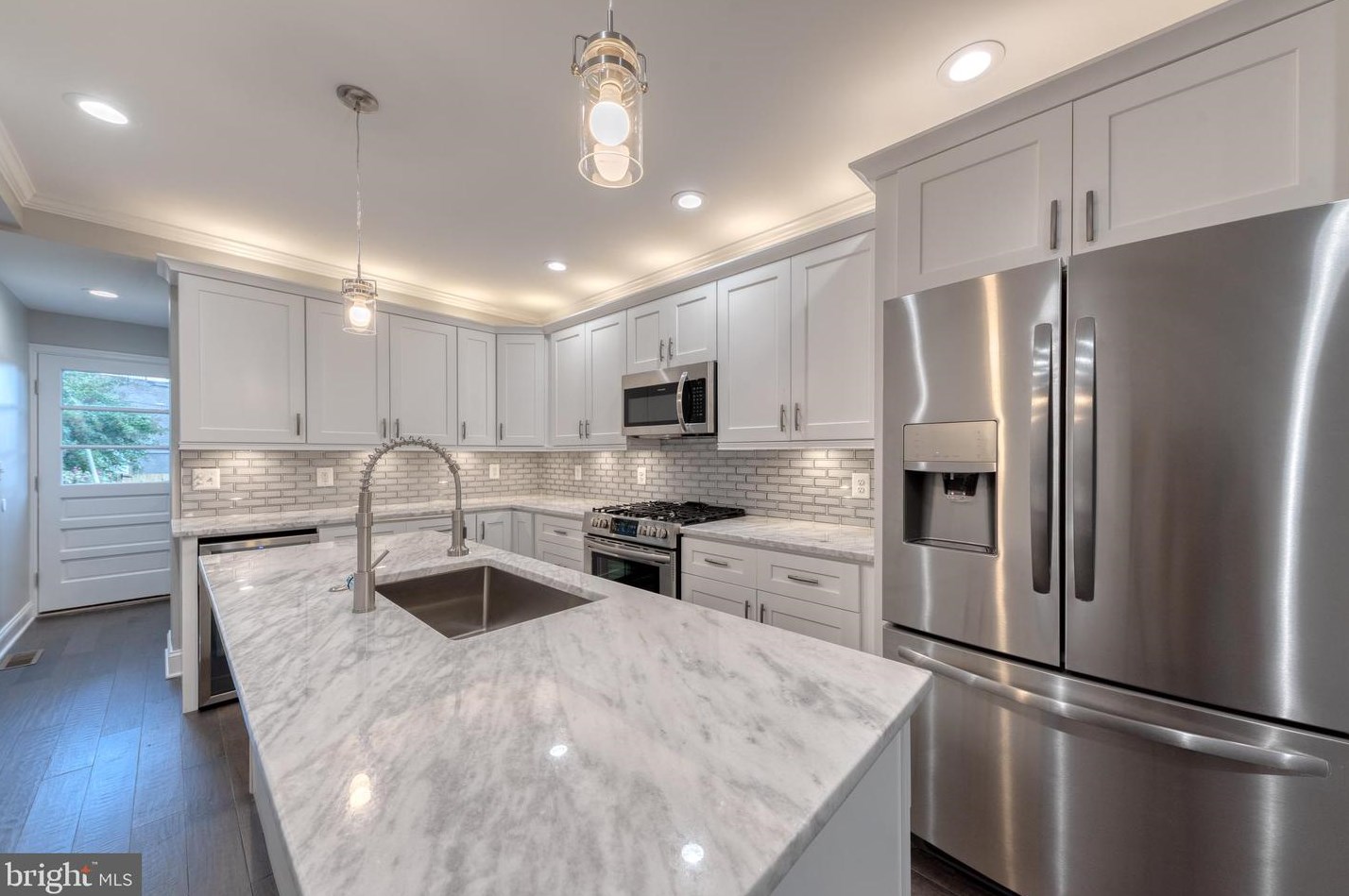 3104 Foster Ave, Baltimore MD  21224-3931 exterior