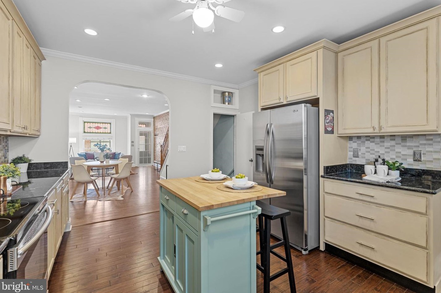 146 Ellwood Ave, Baltimore MD  21224-1307 exterior