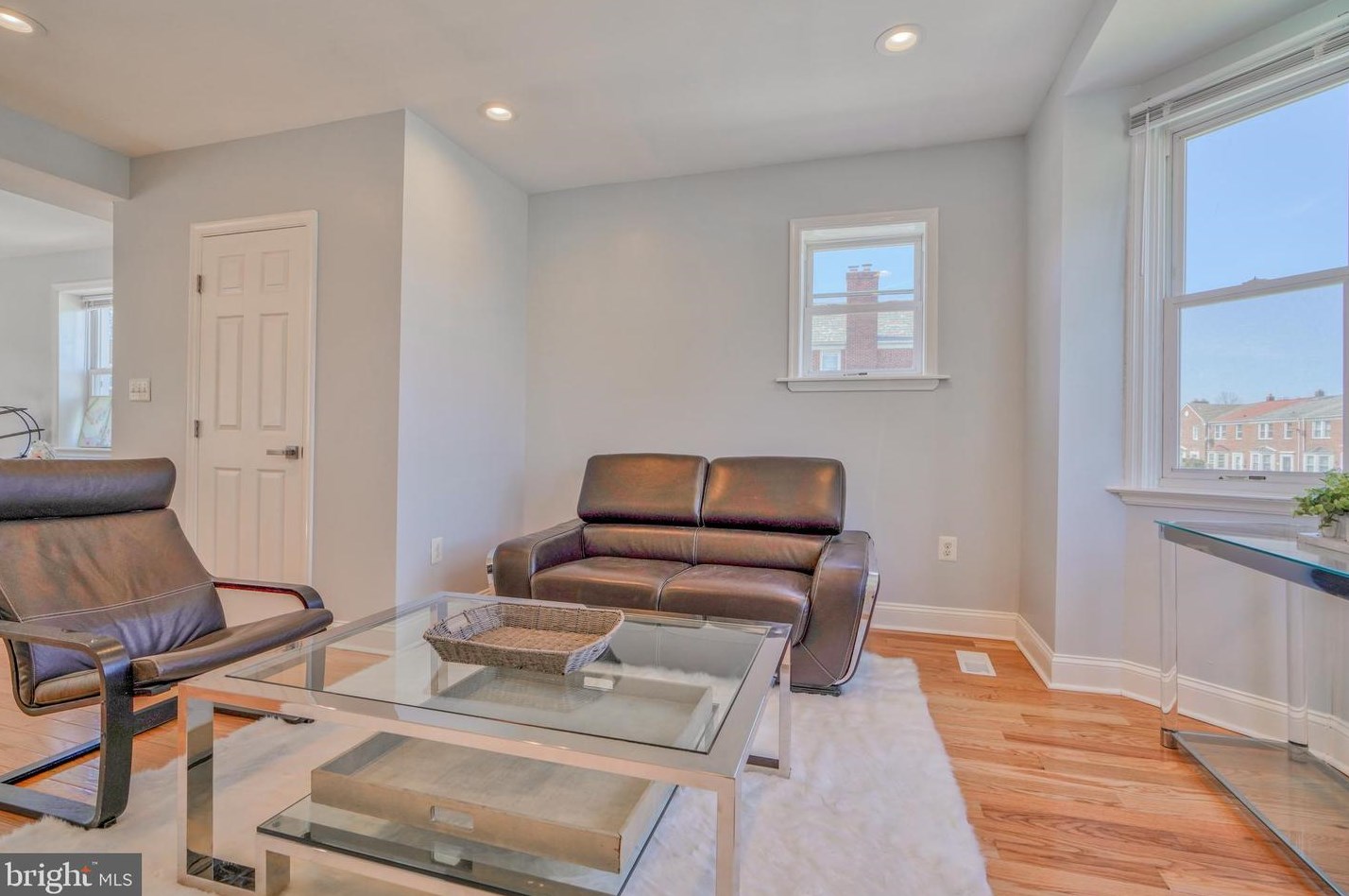 1637 Kingsway Rd, Baltimore MD  21218-1646 exterior