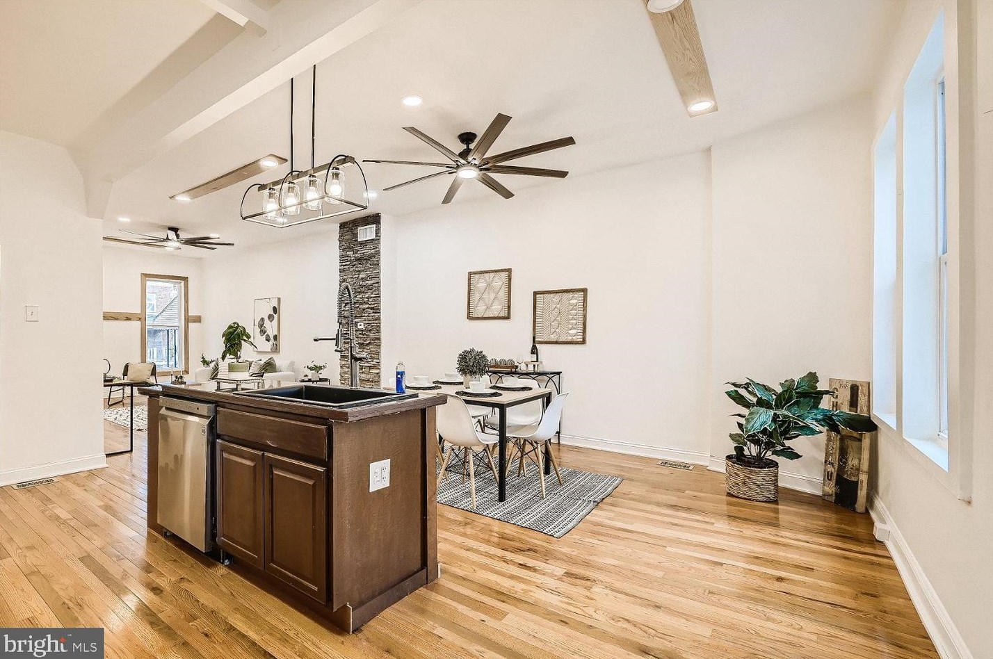 2812 Norfolk Ave, Baltimore MD  21215-7714 exterior