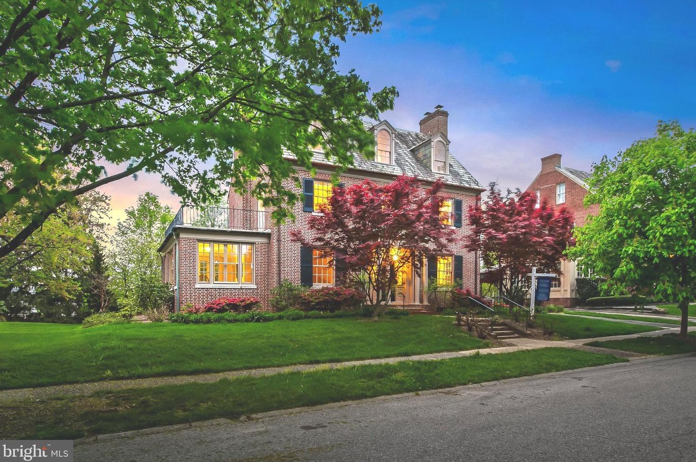 7 Wendover Rd, Baltimore, MD 21218-1833