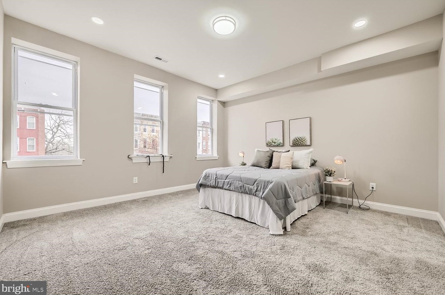 816 Fulton Ave, Baltimore MD  21217-1425 exterior