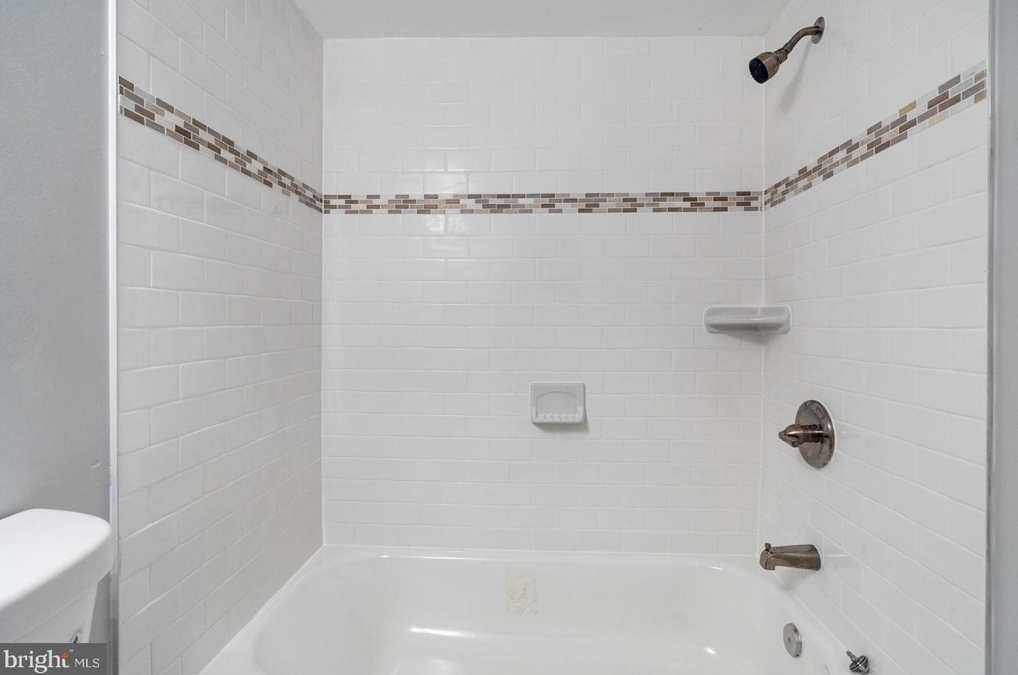 2800 Chelsea Ter, Baltimore MD  21216-1727 exterior