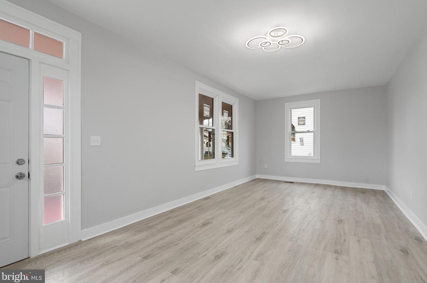 3000 Rosalind Ave, Baltimore MD  21215-6405 exterior