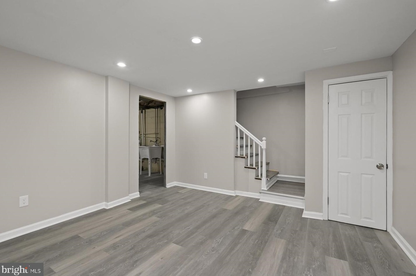 1321 Limit Ave, Baltimore MD  21239-1725 exterior