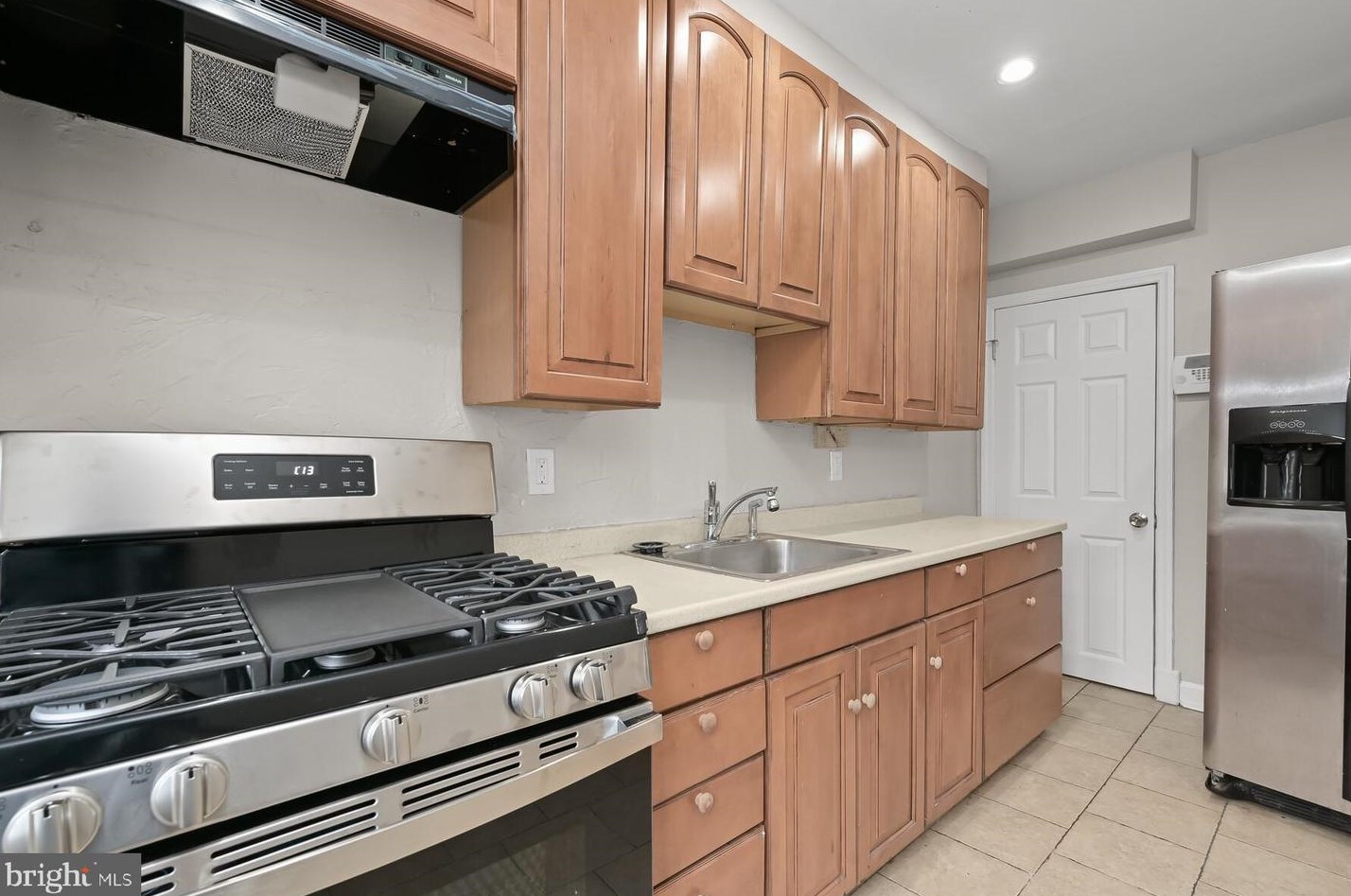 1321 Limit Ave, Baltimore MD  21239-1725 exterior