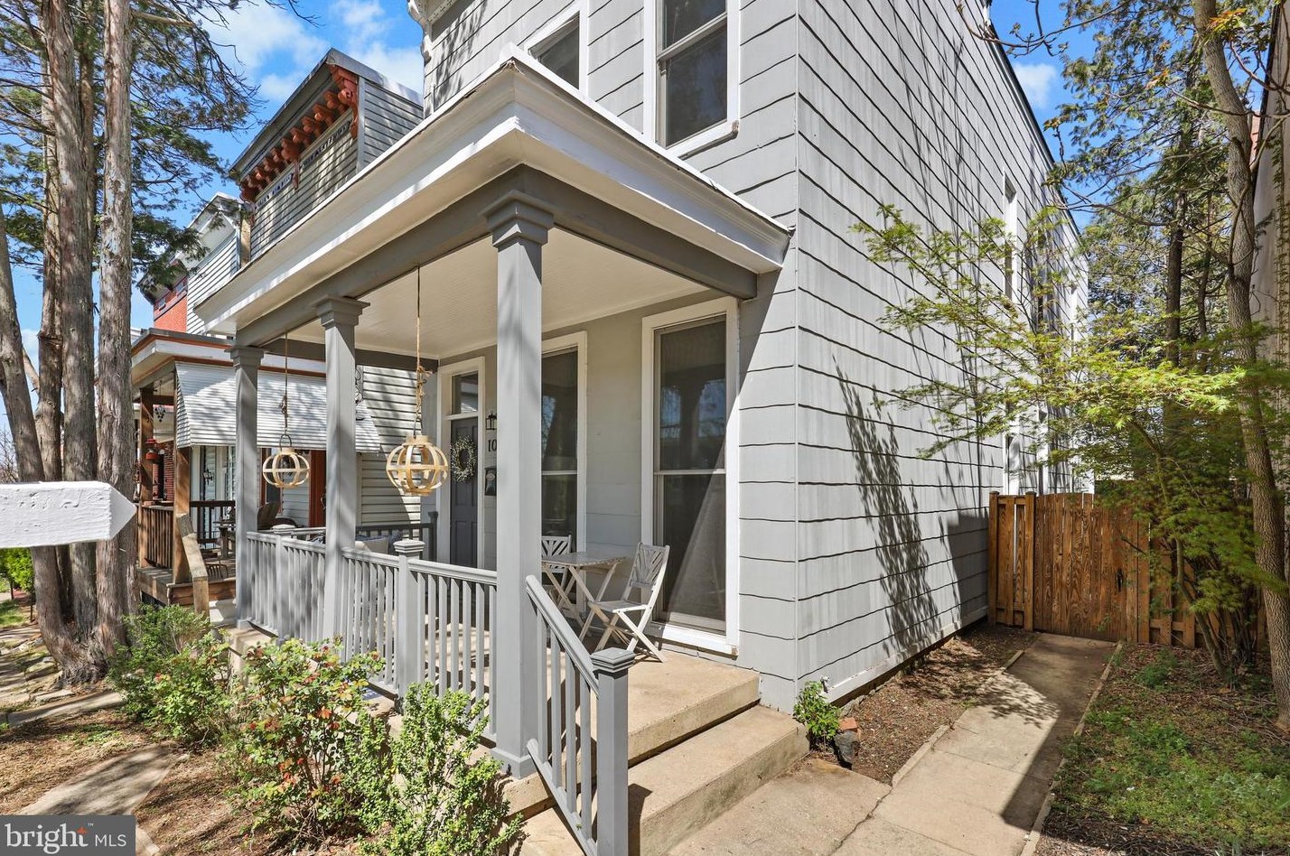 1012 38th St, Baltimore, MD 21211-1817