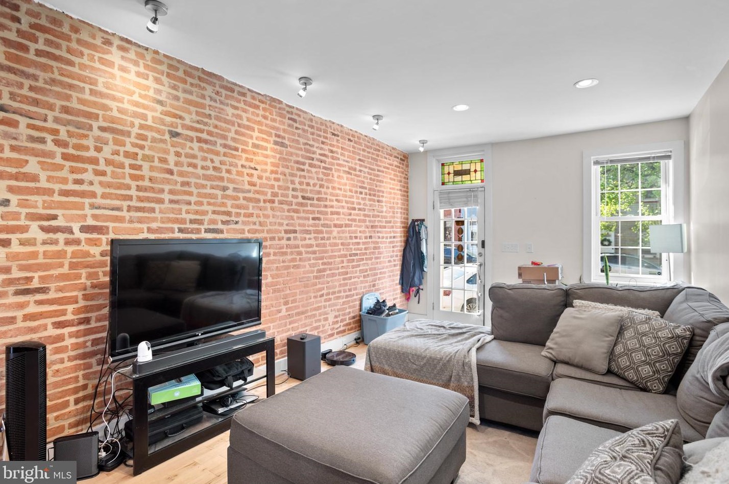 3208 Elliott St, Baltimore MD  21224-5014 exterior