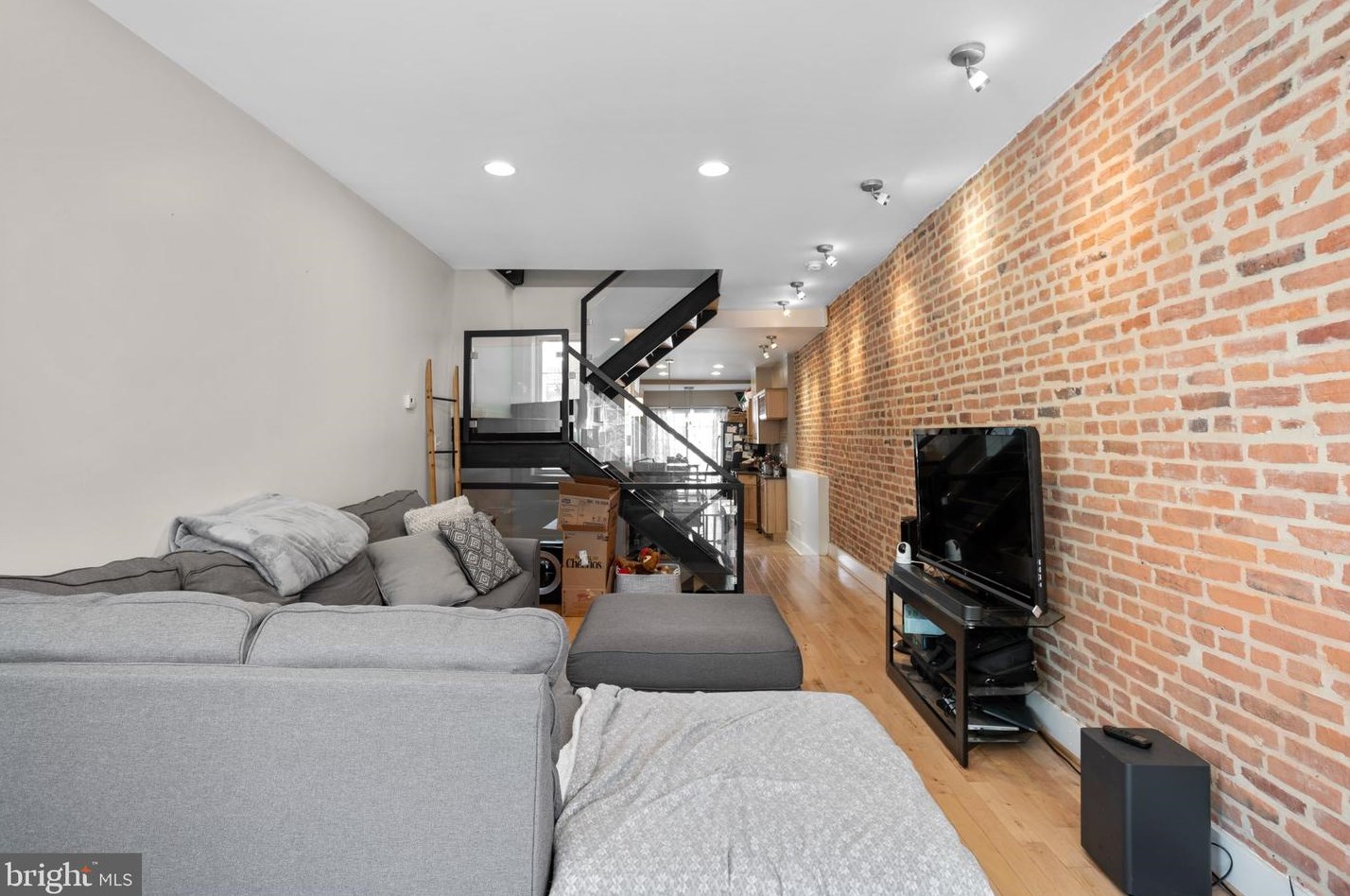3208 Elliott St, Baltimore MD  21224-5014 exterior