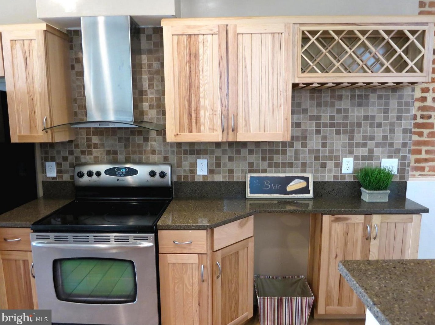 3208 Elliott St, Baltimore MD  21224-5014 exterior