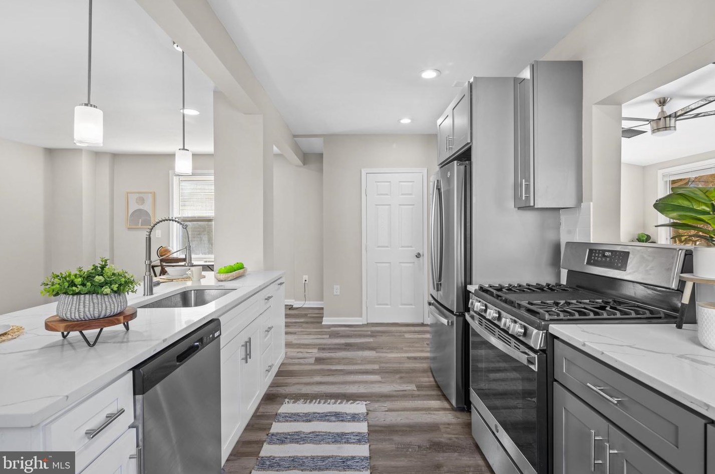 3811 Woodlea Ave, Baltimore MD  21206-5035 exterior