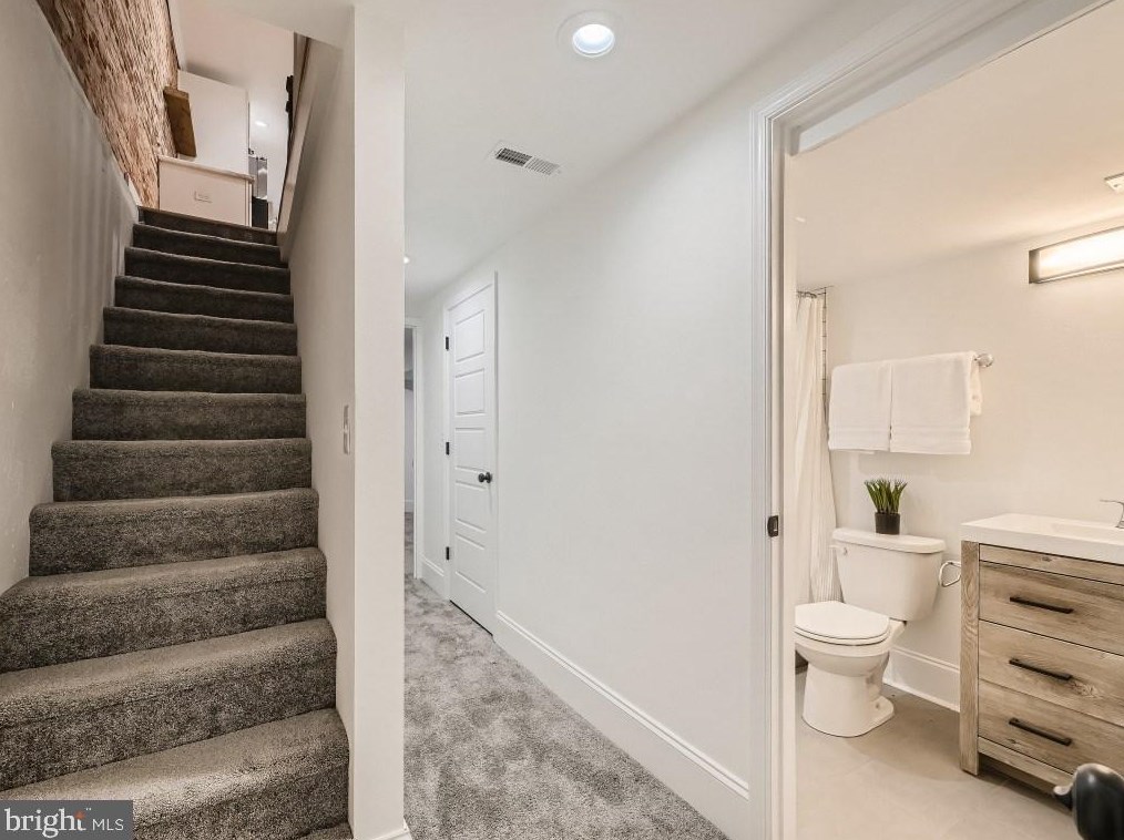 739 Curley St, Baltimore MD  21224-2717 exterior